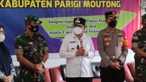 Wabup Bersama Kapolres Parigi Moutong Canangkan Vaksinasi Bagi Anak Sekolah