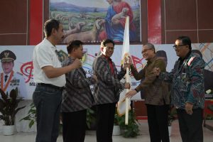 Lepas Kontingen Pesparawi Ke Jogjakarta, Berikut Pesan Gubernur Rusdi Mastura.