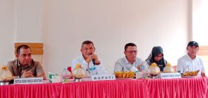Guru Olah Raga Akan Dapat Reward Dari Bupati Apabila Fokus Pada Cabang Olah Raga