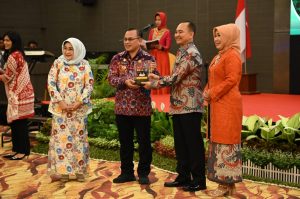 Alumni Akmil 96 Resmi Menjabat Danrem 132/Tadulako, Berikut Harapan Gubernur