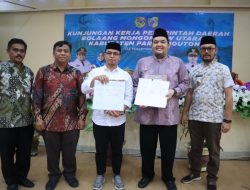 Kendalikan Inflasi, Pemkab Bolmut Teken MoU dengan Pemkab Parigi Moutong