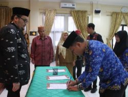 99 PNS Pemda Parigi Moutong Formasi Tahun 2021 Terima SK