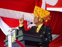 Gubernur Rusdy Mastura Bertindak Sebagai Inspektur Pada HUT Sulteng Ke- 60 Tahun
