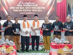 Nizar-Ardi Menjadi Pasangan Calon Pertama Mendaftar di KPU Parigi Moutong