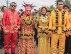 Takhta dari Rakyat Mahkota dari Leluhur, Ketika Pengukuhan Adat Menguatkan Jalan Politik Erwin – Sahid di Parigi Moutong