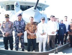 “Wakapolres Parigi Moutong Iringi Rupiah Berlayar Menjaga Kedaulatan”