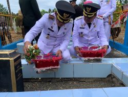 Bupati dan Wakil Bupati Parigi Moutong Pimpin Ziarah dan Tabur Bunga di Makam Tombolotutu Peringati Hari Pahlawan ke-79