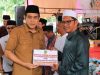 Dukung Lembaga Keagamaan, Bupati Erwin Burase Serahkan Bantuan Hibah kepada Pondok Pesantren