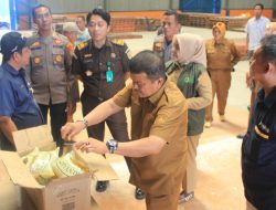 Pastikan Pangan Layak Konsumsi, Pemkab Parigi Moutong Sidak Gudang Bulog