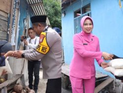 ​Langkah Teduh Sang Bhayangkara: Sedekah Satu Ton Beras dan Jaga Nadi Mudik di Jalur Kebun Kopi