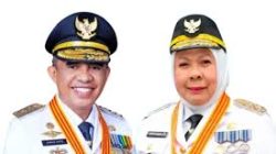 Anwar Hafid – Reny Lamadjido Gratiskan Kuliah dan Berobat Rakyat di Sulteng